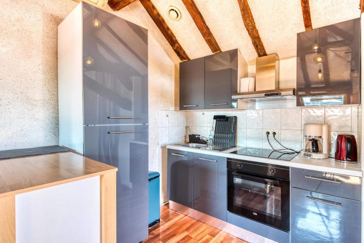 Sous Les Toits Vue Loire Apartman Bouchemaine Kültér fotó
